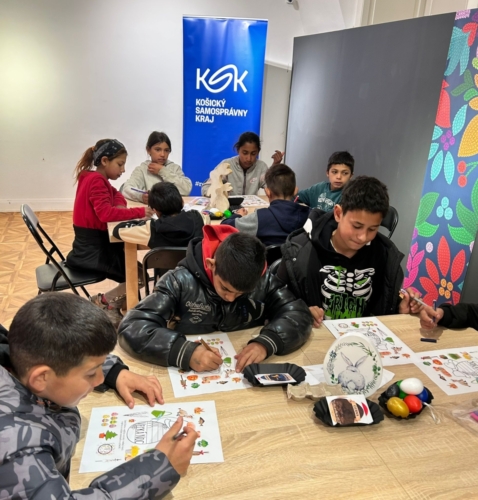 122d762c-d8cd-4c9a-9132-80f5809ffc83