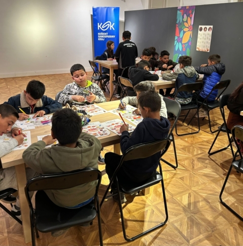 856f0061-079d-4e18-9137-2ab3540d80a3