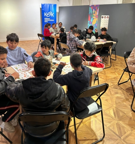 a7966033-dfc6-422e-9662-c7e7e89d30de